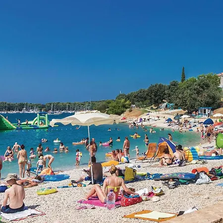 Stunning In With Wifi Apartmán Pula