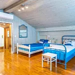 公寓 4 Bedroom Beautiful In