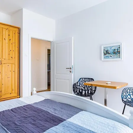 Stunning In With Wifi *