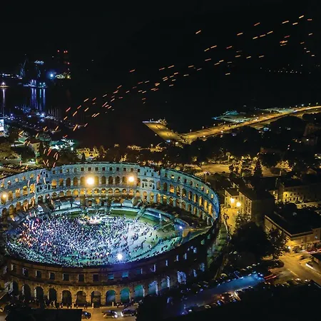 Stunning In With Wifi 아파트