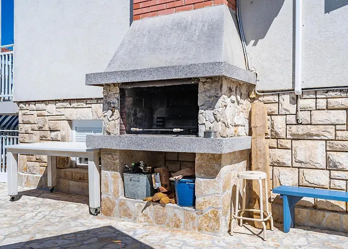 Stunning In With Wifi Apartment *